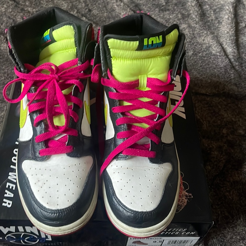 Nike dunks high